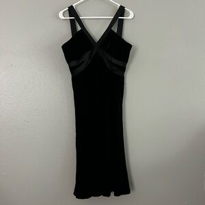 Jones New York Black Velvet Silk Dress Size 4 Satin Straps V-Neck Holiday Party